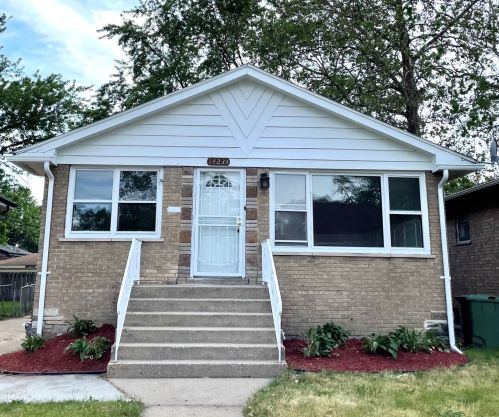 14234 Ingleside Ave, Dolton, IL 60419-1369