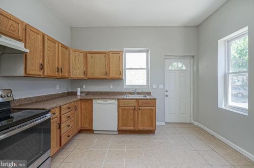 2576 Cedar St, Philadelphia PA 19134-4449 exterior