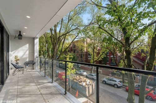 936 Montana St, Chicago IL  60614-2409 exterior