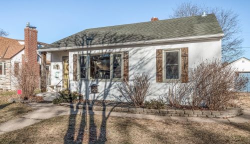 643 8th Ave, South Saint Paul, MN 55075-1608