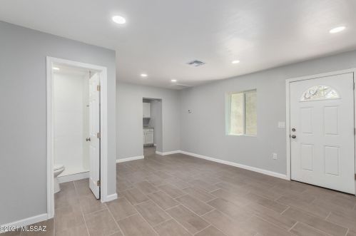 18 President St, Tucson AZ  85714-1311 exterior