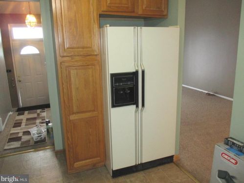 77 Argonne Ave, Trenton NJ 08620-1631 exterior