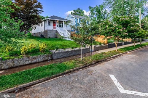 4812 Hayes St, Washington DC  20019-3649 exterior