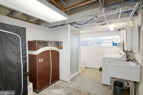 3308 Friendship St, Philadelphia PA 19149-1619 exterior