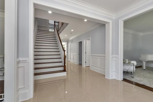 2132 Innsfail Dr, Lithonia GA  30078-2059 exterior