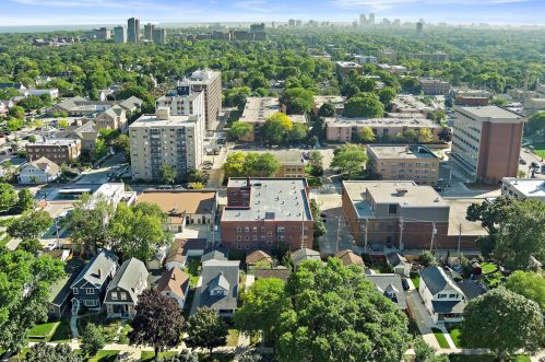 1901 Elmdale Ct, Milwaukee WI 53211-2342 exterior