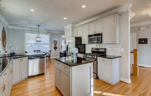 1661 Duncan Dr, Atlanta GA 30318-2792 exterior