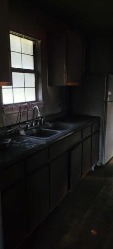 2709 Carpenter Ave, Dallas TX 75210-1706 exterior