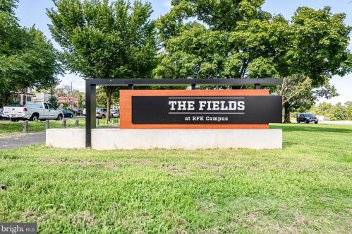 3322 Clay Pl, Washington DC 20019-1429 exterior