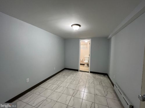 508 Randolph St, Camden NJ 08105-2723 exterior