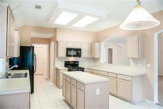 1914 Scenic Park Dr, Spring TX  77386-2550 exterior