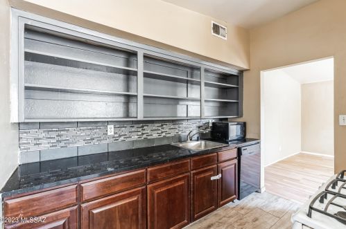 3755 Hampton St, Tucson AZ 85715-4288 exterior