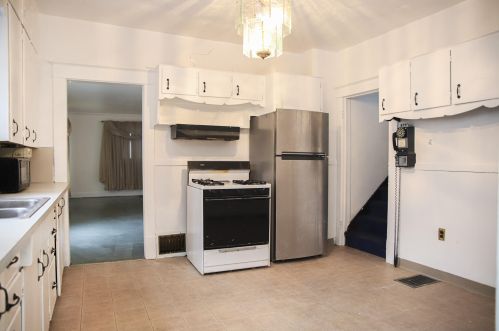 1440 Leahy St, Meskegon MI 49442-5035 exterior