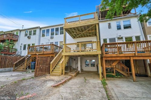 2410 37th St, Washington DC  20007-1835 exterior