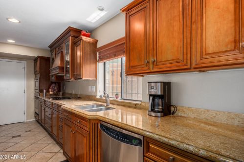 10842 9th Pl, Phoenix AZ 85022-3134 exterior