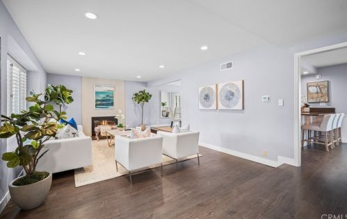 1871 Bryan Ave, Tustin CA 92780-4703 exterior