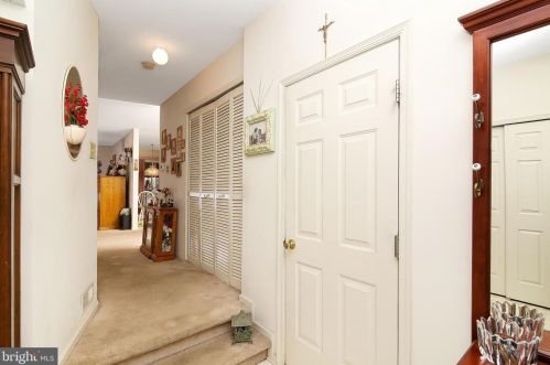 9 Kimberly Dr, Runnemede NJ 08078-2104 exterior