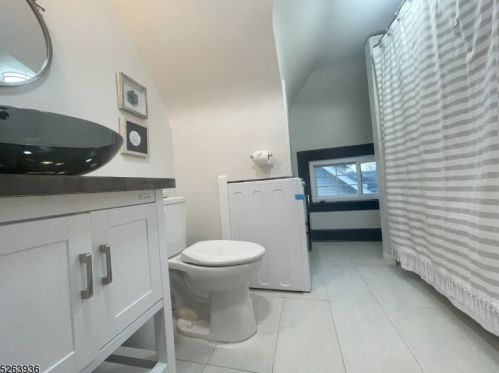 262 Claremont Ave, Montclair NJ  07042-2812 exterior