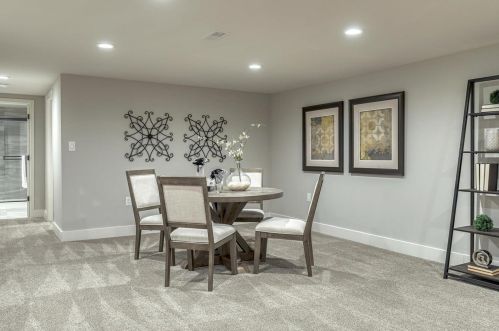 1810 Bookbinder Dr, Saint Louis MO 63146-4308 exterior