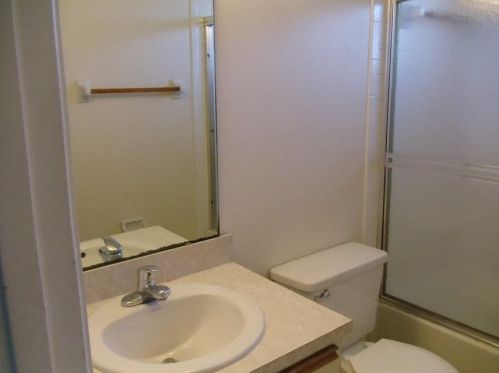 1536 Royal Green Cir, Fort Pierce FL 34952-7624 exterior