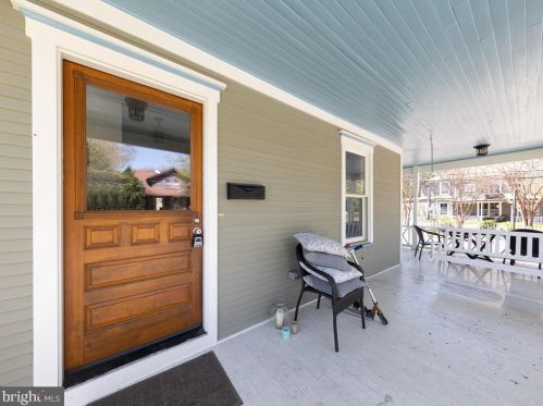 3508 21st Ave, Arlington VA  22207-3825 exterior