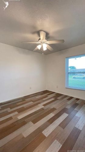 555 Twylite Ter, Fort Pierce FL 34983-1186 exterior