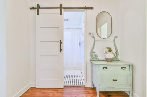 2209 Clairmont Ter, Atlanta GA 30345-2316 exterior