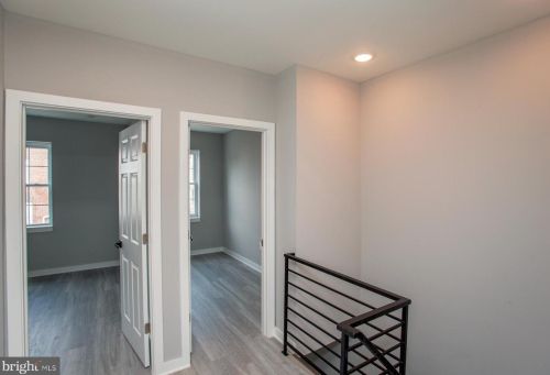 5809 Ditman St, Philadelphia PA 19135-4043 exterior