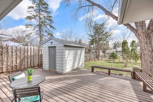 2414 Elm Dr, Saint Paul MN 55124-9305 exterior