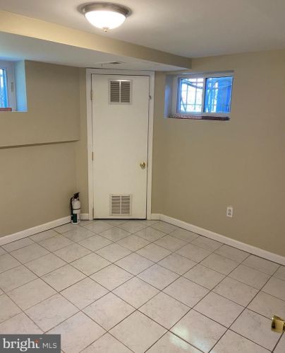 1705 Ft Davis St, Washington DC 20020-1044 exterior