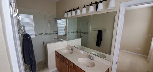 11560 Fountainhead Dr, Tampa FL 33626-3321 exterior