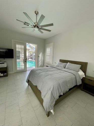 516 Eagle Crk Dr, Naples FL 34113-8015 exterior