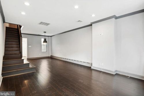 2446 Cedar St, Philadelphia PA  19125-3019 exterior