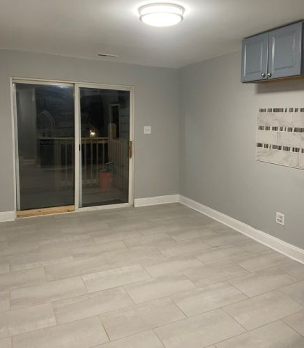 1728 Monticello Ave, Chicago IL 60618-6614 exterior