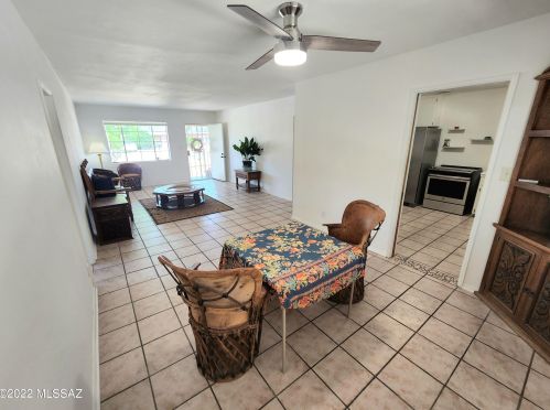 4814 Helen St, Tucson AZ 85719-4423 exterior