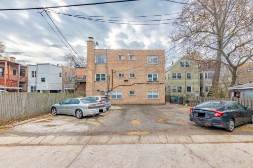 1432 Rosemont Ave, Chicago IL  60660-1399 exterior