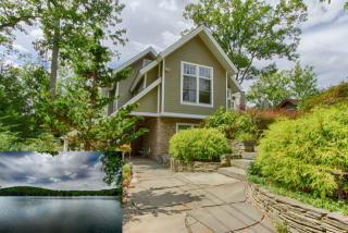 73 Rd, Bloomingdale NJ  07403-1419 exterior