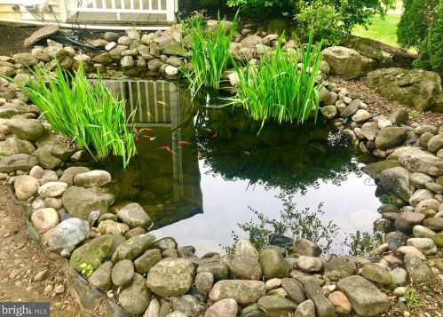 1302 Maple Ave, Roebling NJ 08554-1610 exterior