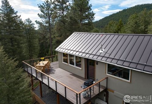 141 Millionaire Dr, Boulder, CO 80302-9267