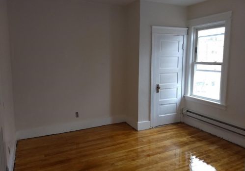 88 Lovell St, Worcester MA 01603-2517 exterior