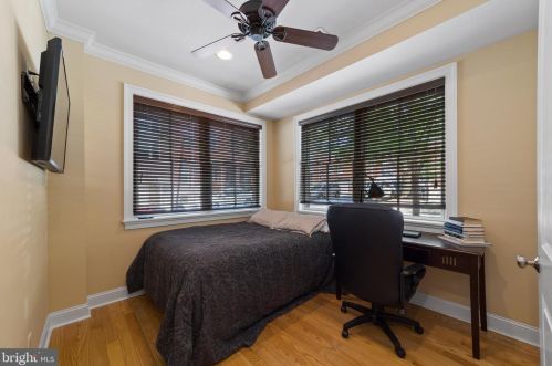 553 23rd St, Philadelphia PA  19130-3131 exterior