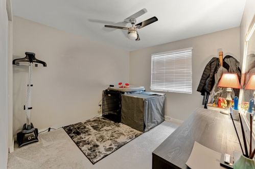 1521 Greendale Dr, Pittsburgh PA  15239-1143 exterior