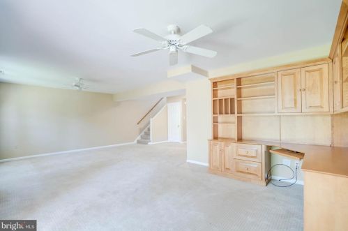 617 Azalea Dr, Rockville MD 20850-2010 exterior