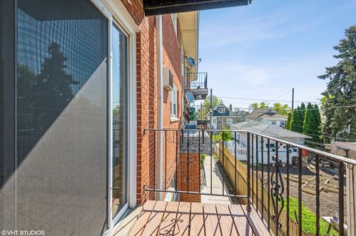 3553 Neenah Ave, Chicago IL  60634-3828 exterior