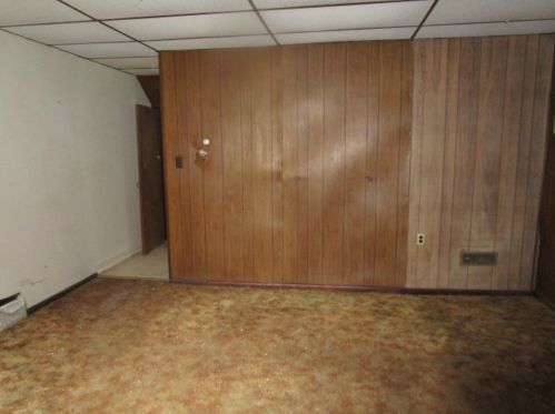 222 Kramer Way, Pittsburgh, PA 15211-2006