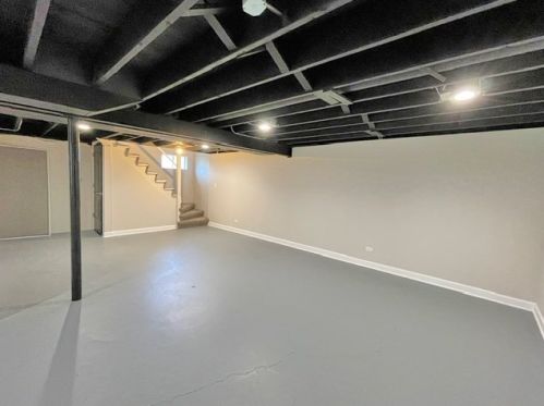 794 Lombard St, Elmhurst IL  60126-1762 exterior