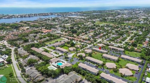 315 Circle Dr, Boynton Beach FL 33435-2589 exterior