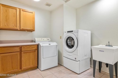 15595 Lago Del Oro Pkwy, Tucson AZ 85739-9568 exterior