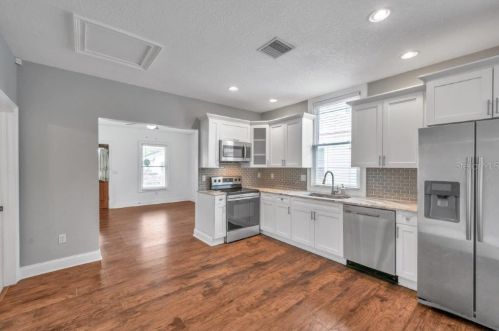 1306 18th Ave, Tampa FL 33605-2639 exterior