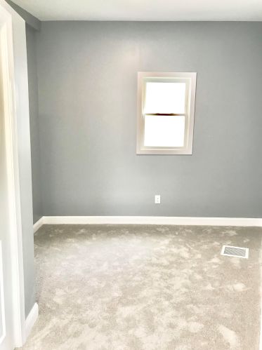 52 Laurel St, Concord NH  03301-3651 exterior